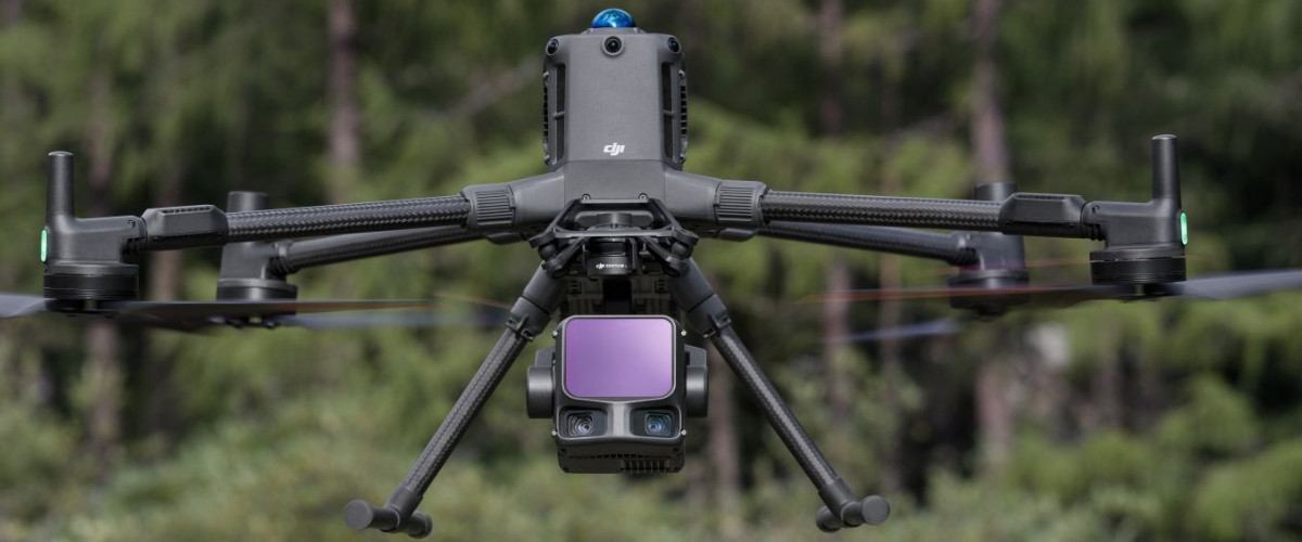 DJI Matrice 400 cu Zenmuse L3 scanare LiDAR