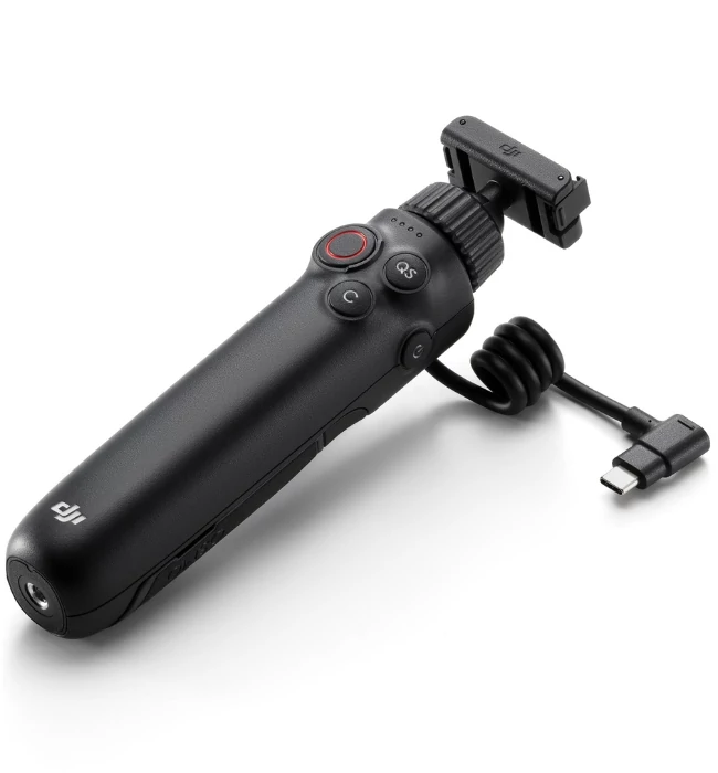 dji-osmo-action-multifunctional-charging-handle-1