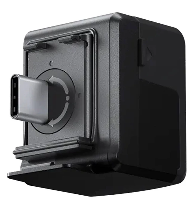 insta360-ace-pro-quick-reader-1
